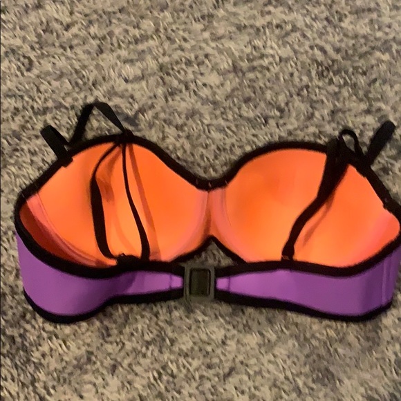 Triangl bikini tops - Picture 3 of 6